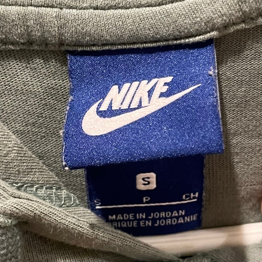 SOLD - Picture 3 of 8